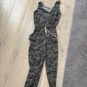 Camouflage Sleeveless Jumpsuit